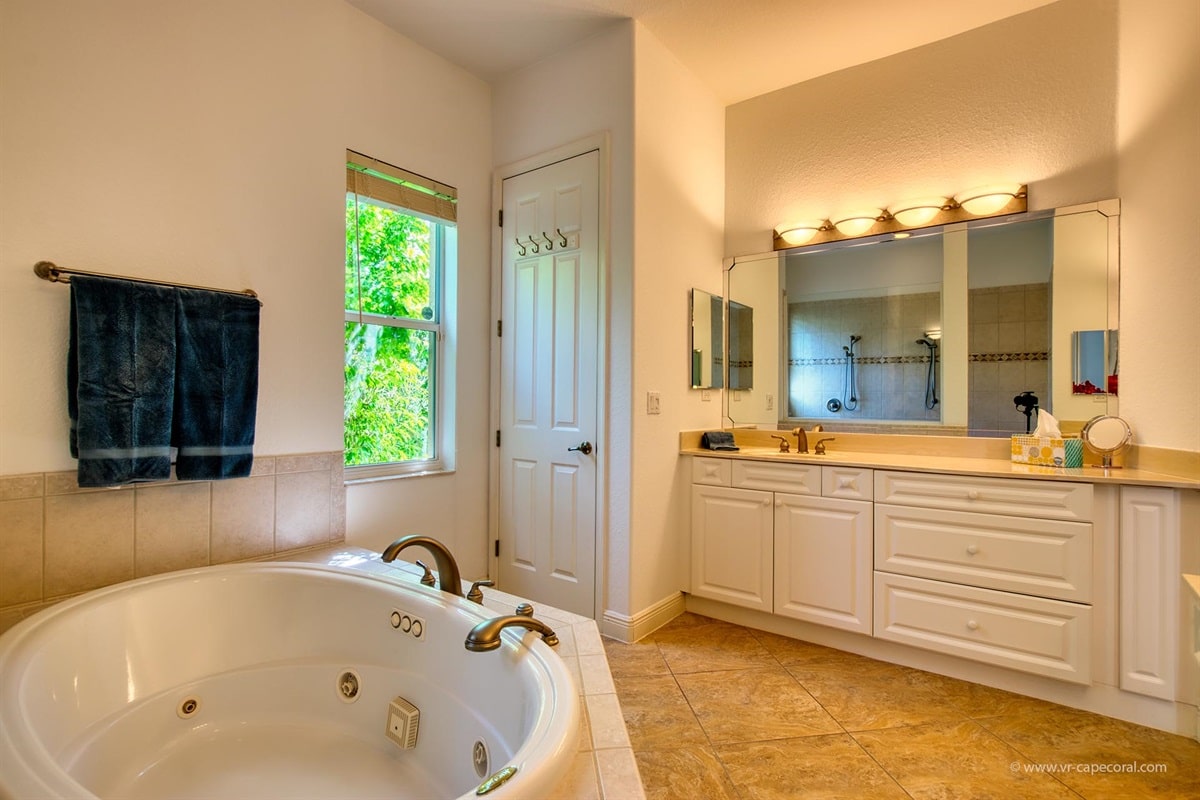 Ferienhaus in Cape Coral, Florida, zu vermieten, verwaltet von Vacation Rentals Cape Coral