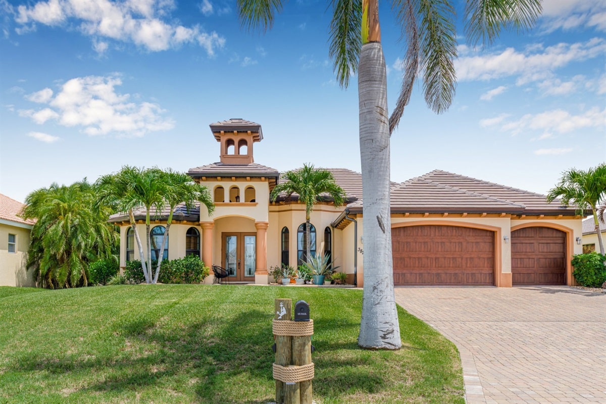Ferienhaus in Cape Coral, Florida, zu vermieten, verwaltet von Vacation Rentals Cape Coral