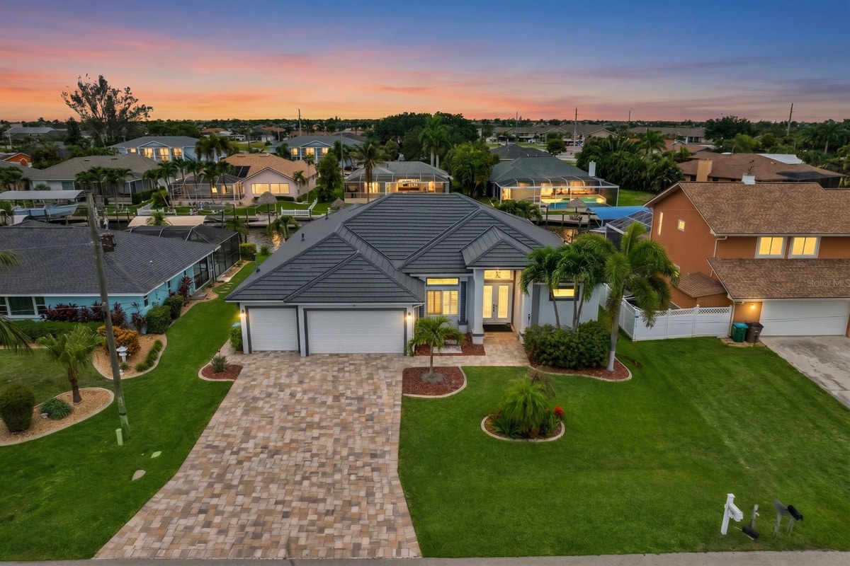 Ferienhaus in Cape Coral, Florida, zu vermieten, verwaltet von Vacation Rentals Cape Coral
